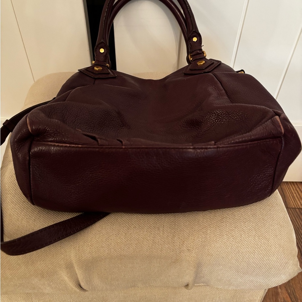 Marc by Marc Jacobs Classic
 Burgundy LeatherTote Bag - Picture 4 of 10
